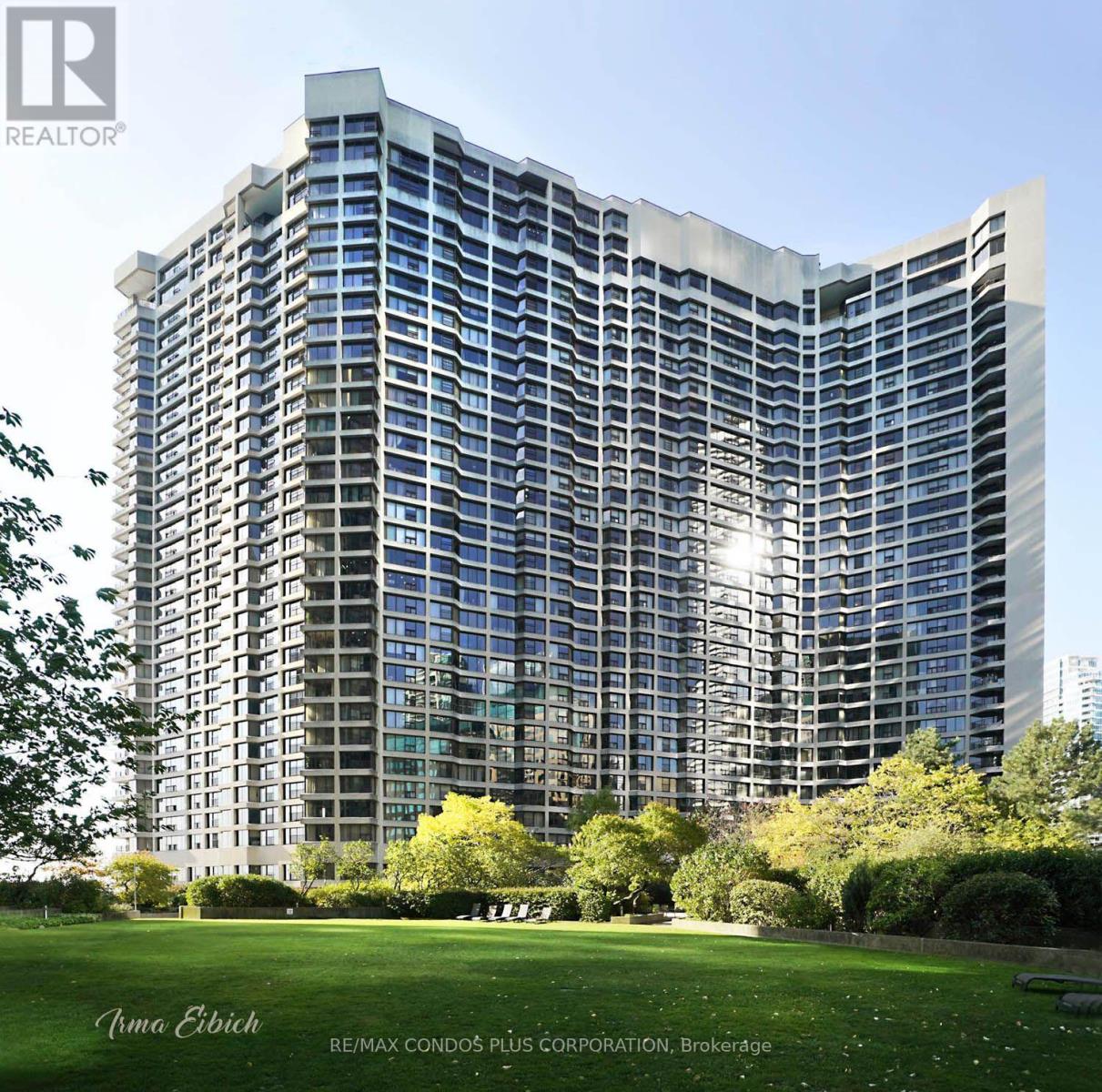 3615 - 55 Harbour Square, Toronto, Ontario  M5J 2L1 - Photo 3 - C13821874