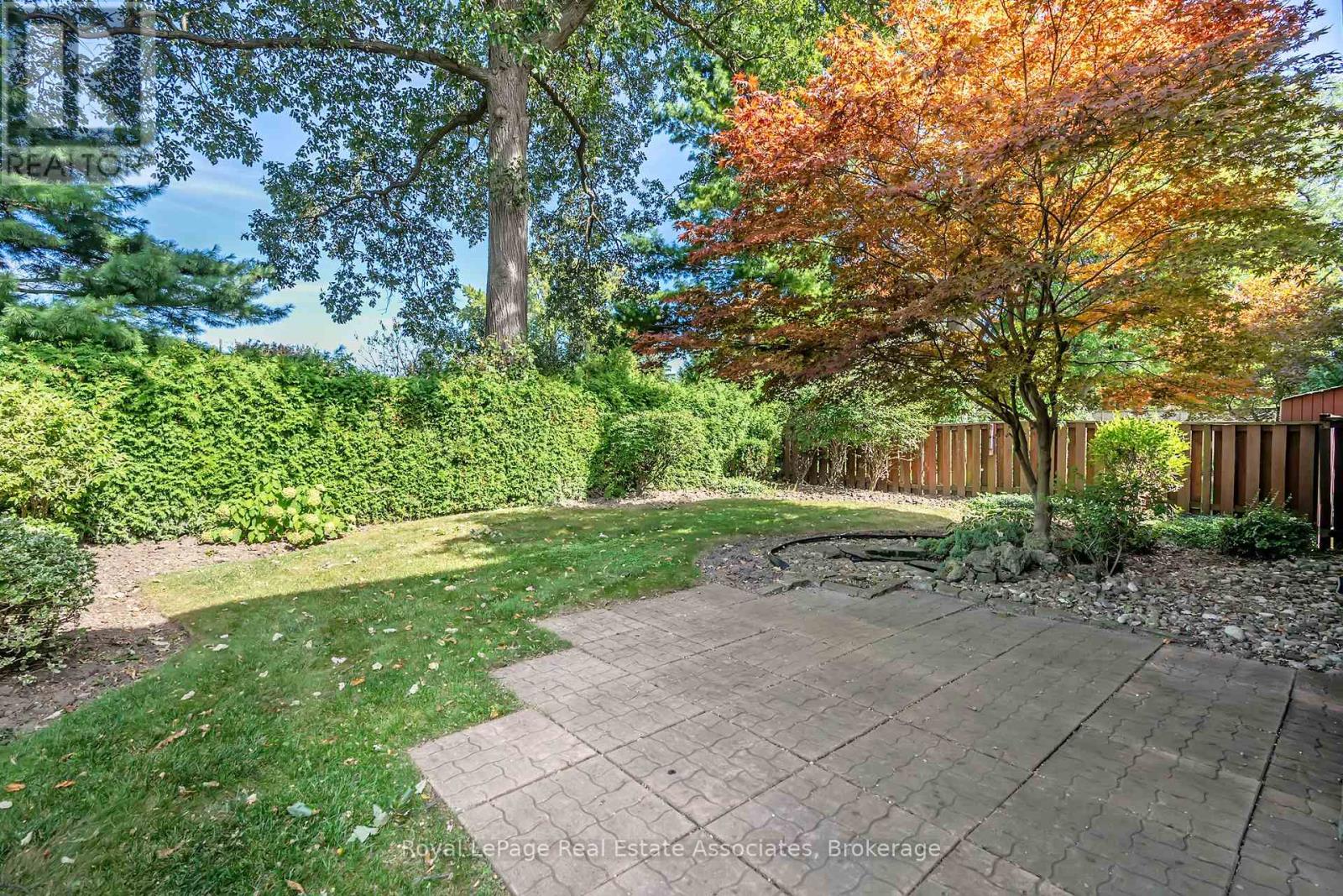 2553 Annelyn Court, Mississauga, Ontario  L5C 2Z7 - Photo 44 - W13821878
