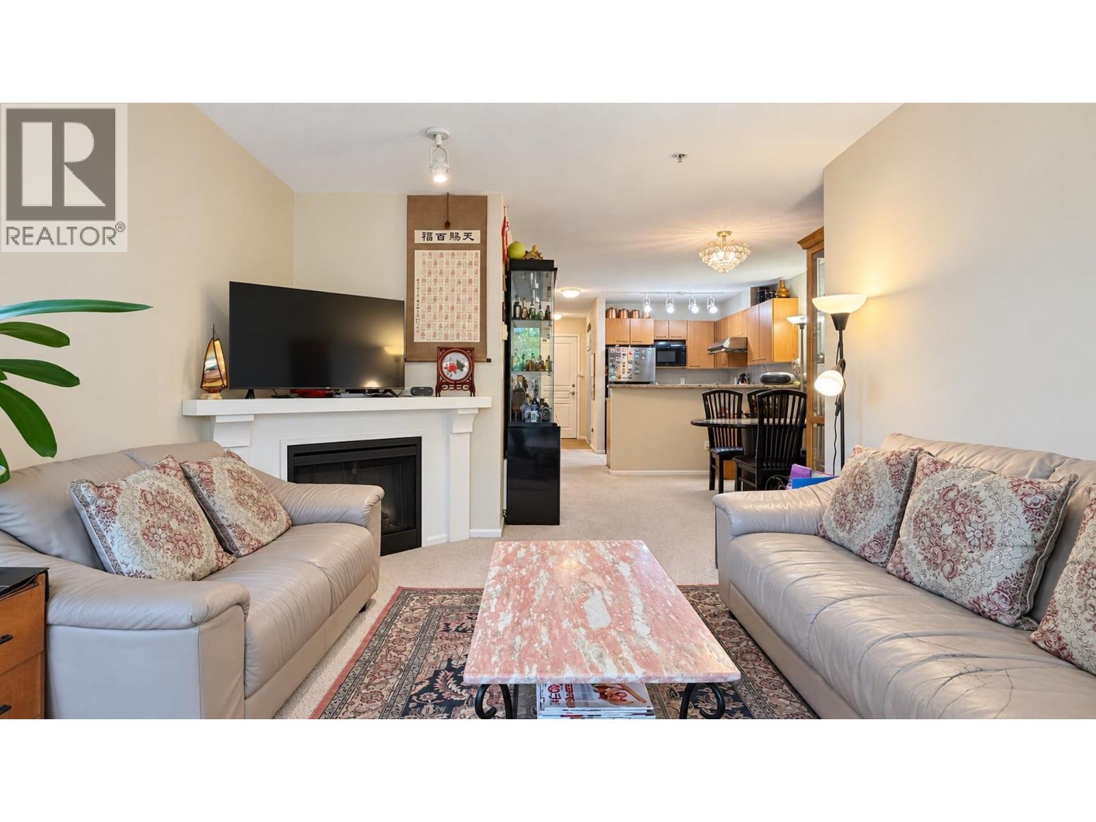 203 9200 Ferndale Road, Richmond, British Columbia  V6Y 4L2 - Photo 5 - R3169087