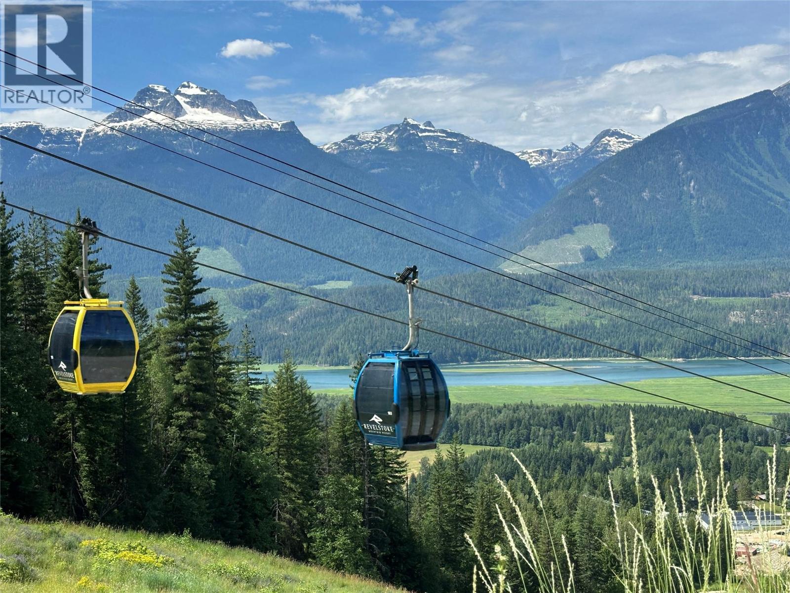 2465 Monashee Court Unit# 22, Revelstoke, British Columbia