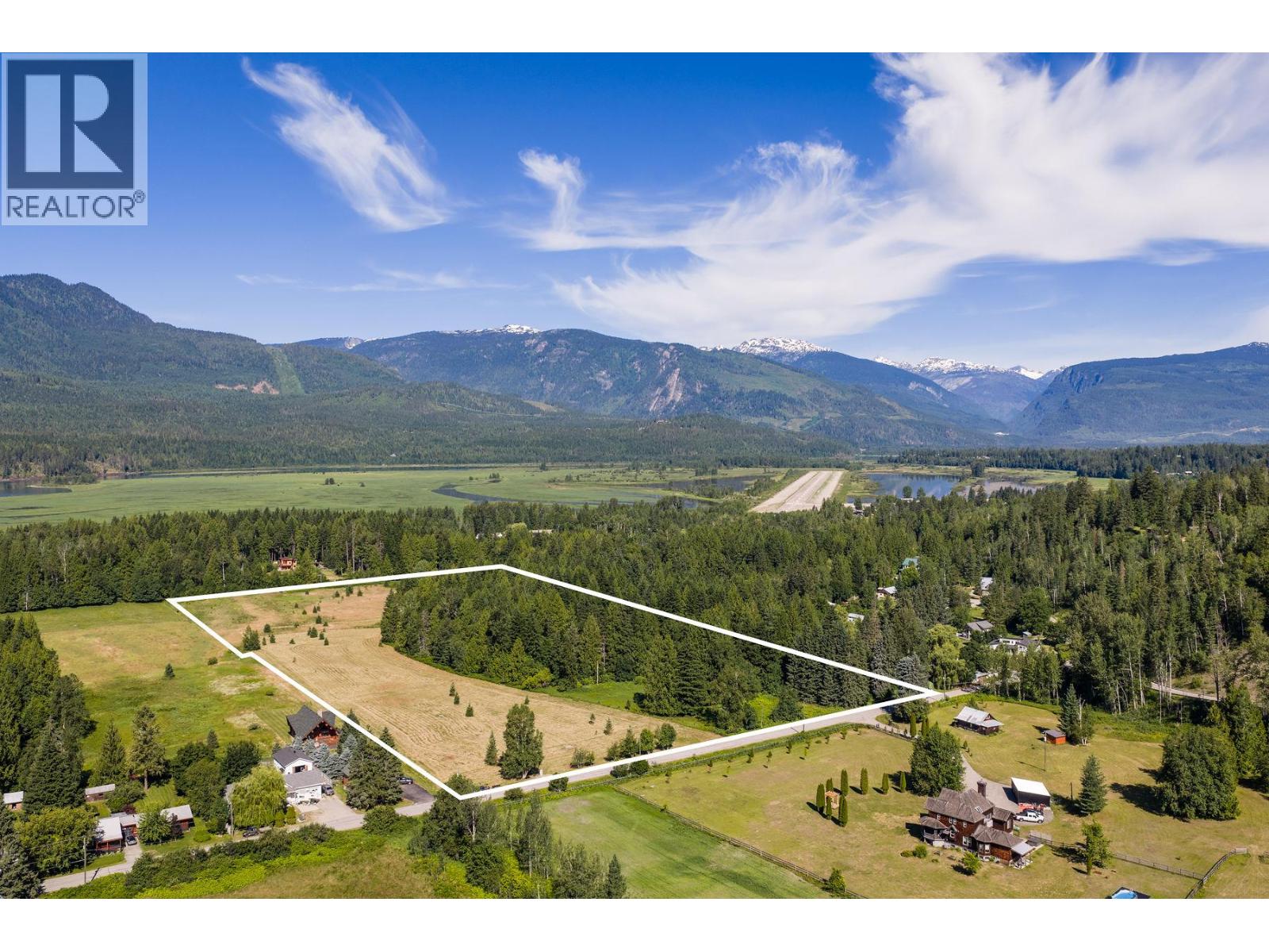 3309 Catherwood Road, Revelstoke, British Columbia