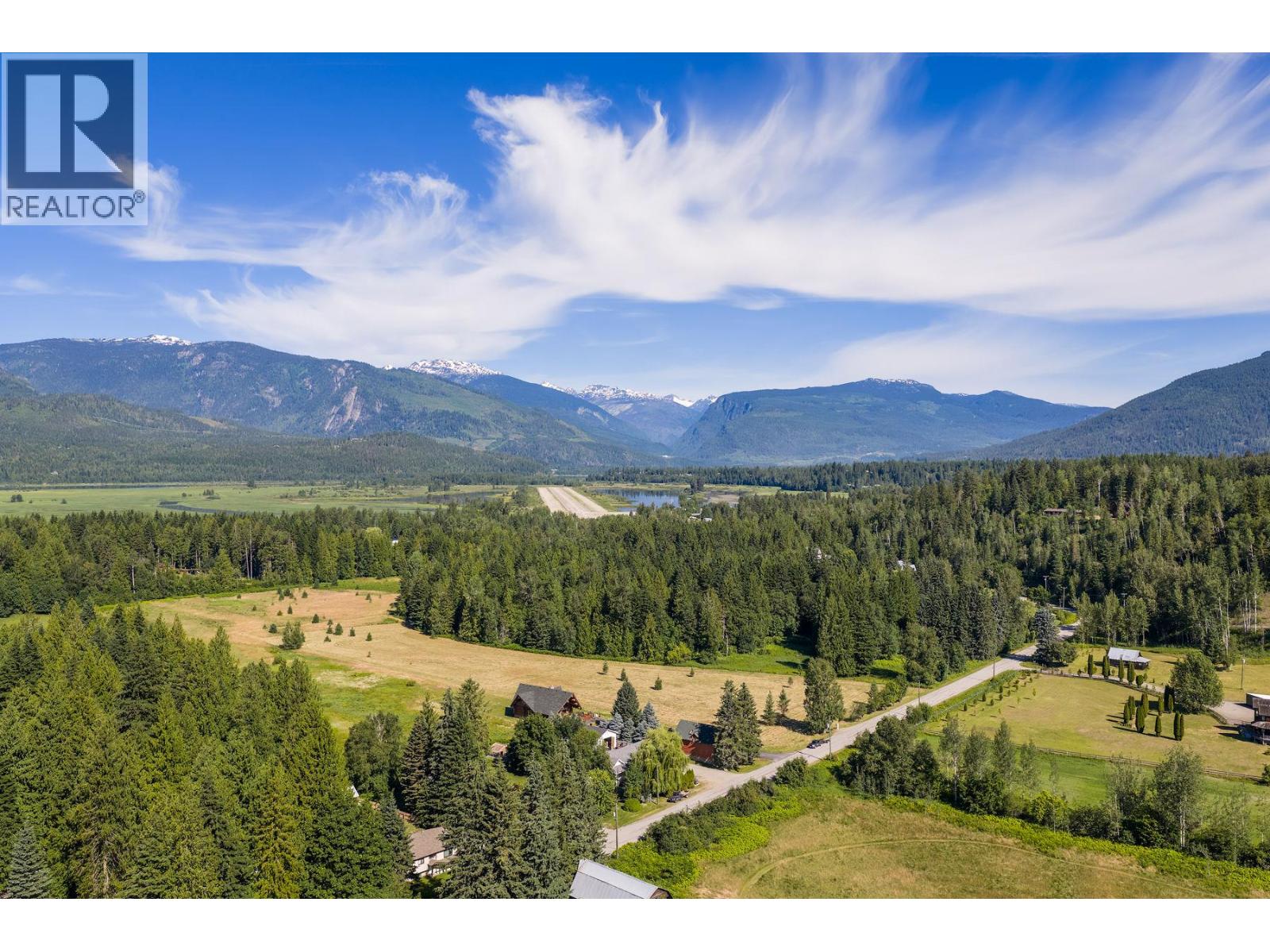 3309 Catherwood Road, Revelstoke, British Columbia  V0E 2S1 - Photo 11 - 10394067