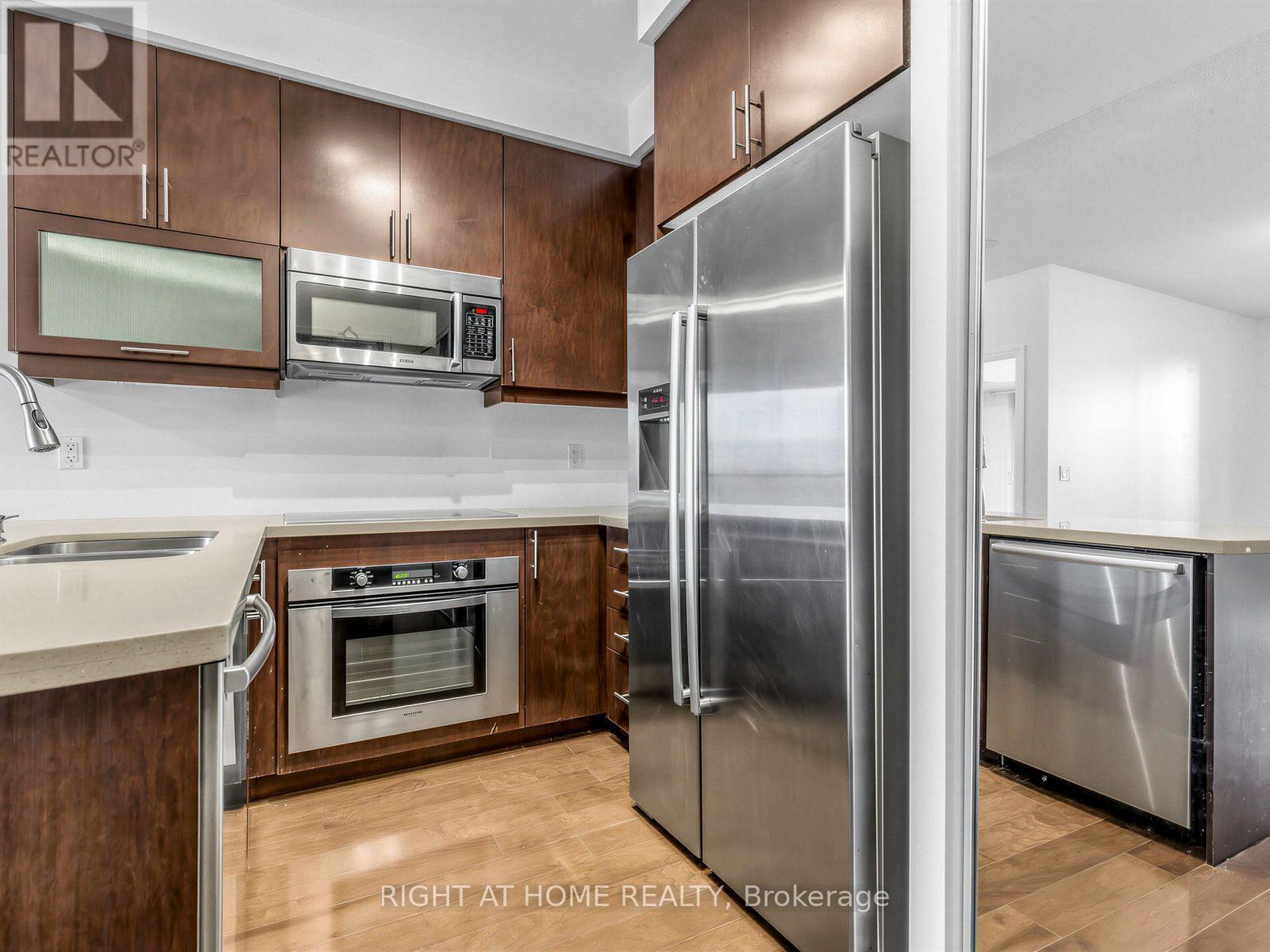 1810 - 35 Balmuto Street, Toronto, Ontario  M4Y 0A3 - Photo 13 - C13807742