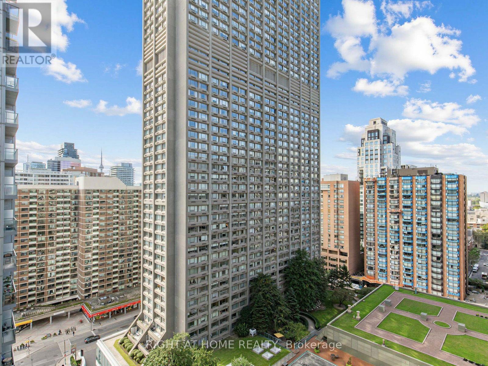 1810 - 35 Balmuto Street, Toronto, Ontario  M4Y 0A3 - Photo 23 - C13807742