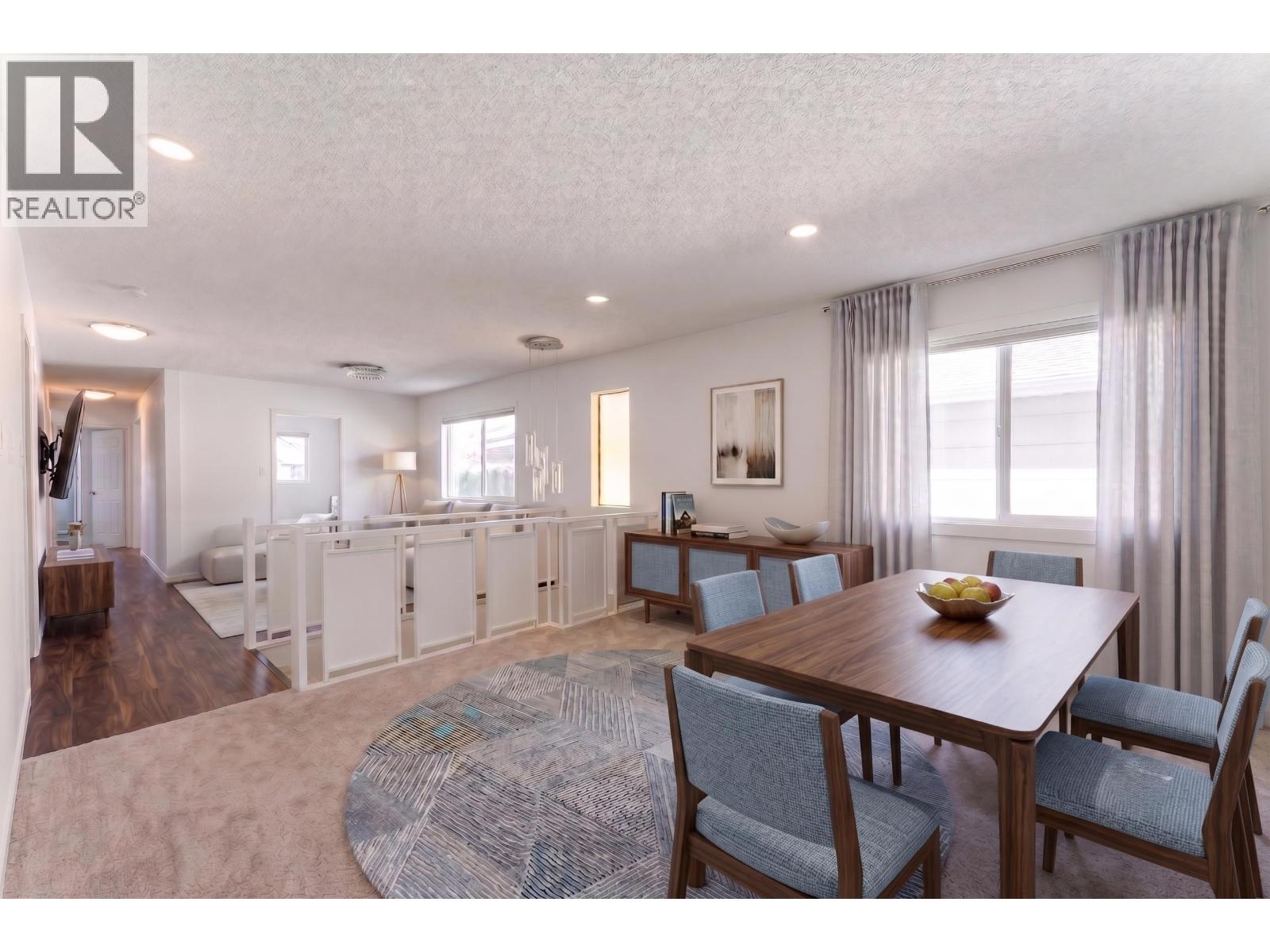 1949 Mahon Avenue, North Vancouver, British Columbia  V7M 2T4 - Photo 3 - R3169117