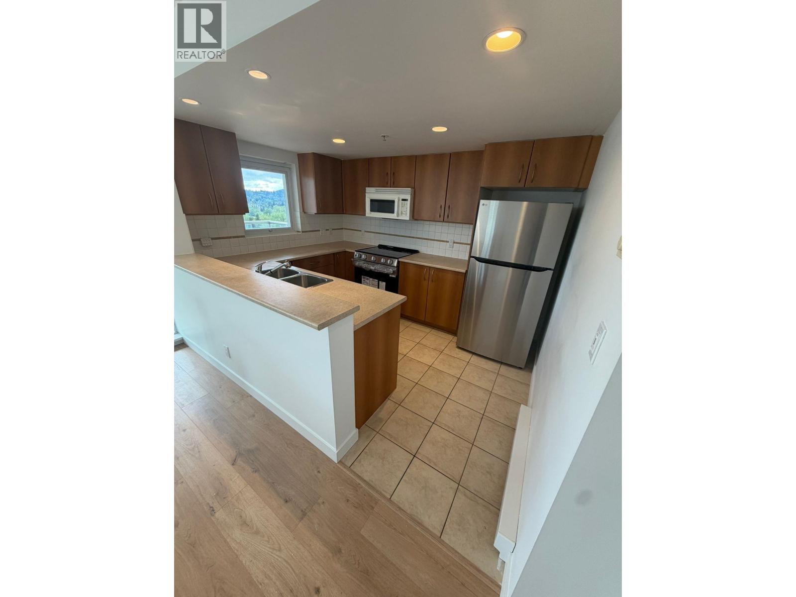 1603 235 Guildford Way, Port Moody, British Columbia  V3H 5L8 - Photo 12 - R3169124