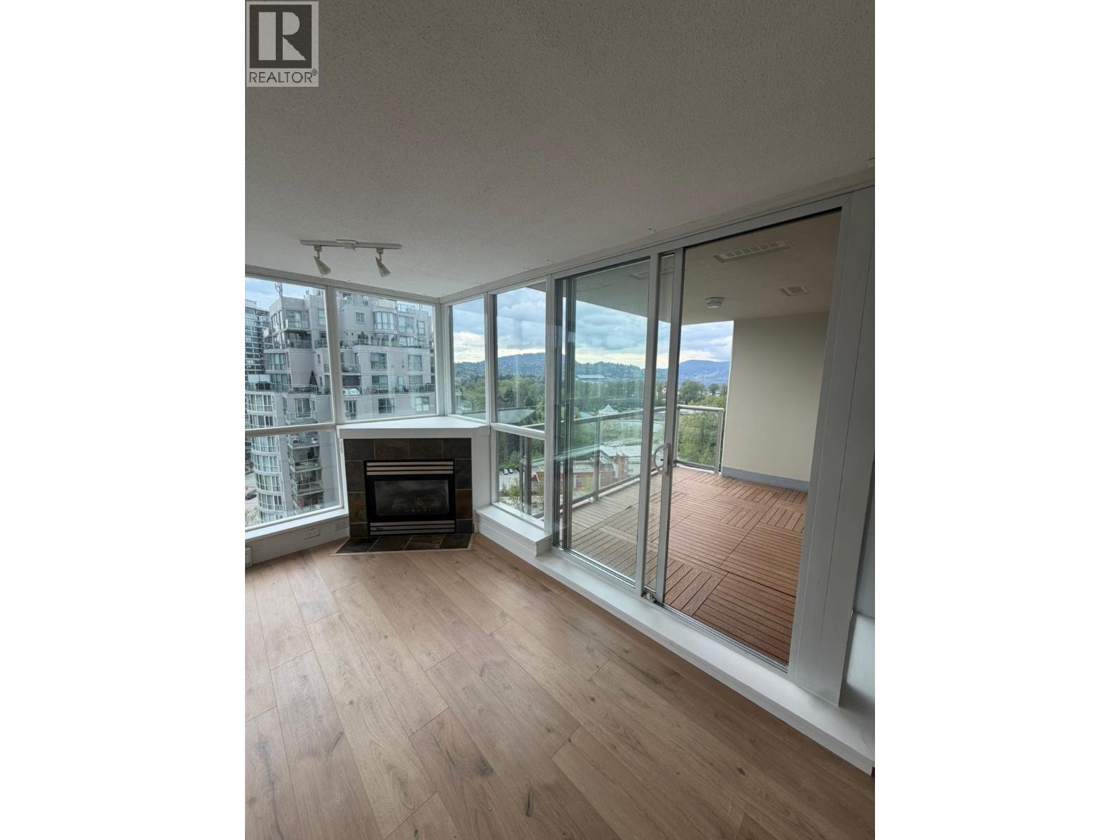 1603 235 Guildford Way, Port Moody, British Columbia  V3H 5L8 - Photo 3 - R3169124