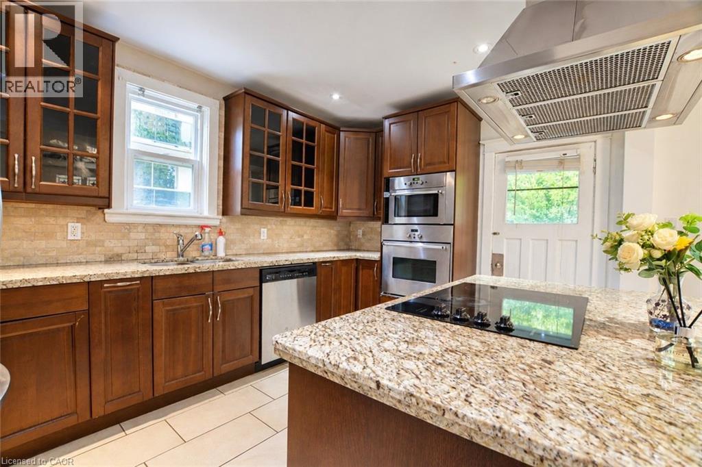 230 Duke Street, Hamilton, Ontario  L8P 1Y3 - Photo 9 - 40866045