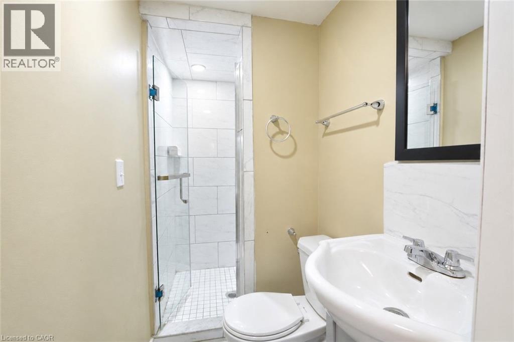 230 Duke Street, Hamilton, Ontario  L8P 1Y3 - Photo 15 - 40866045