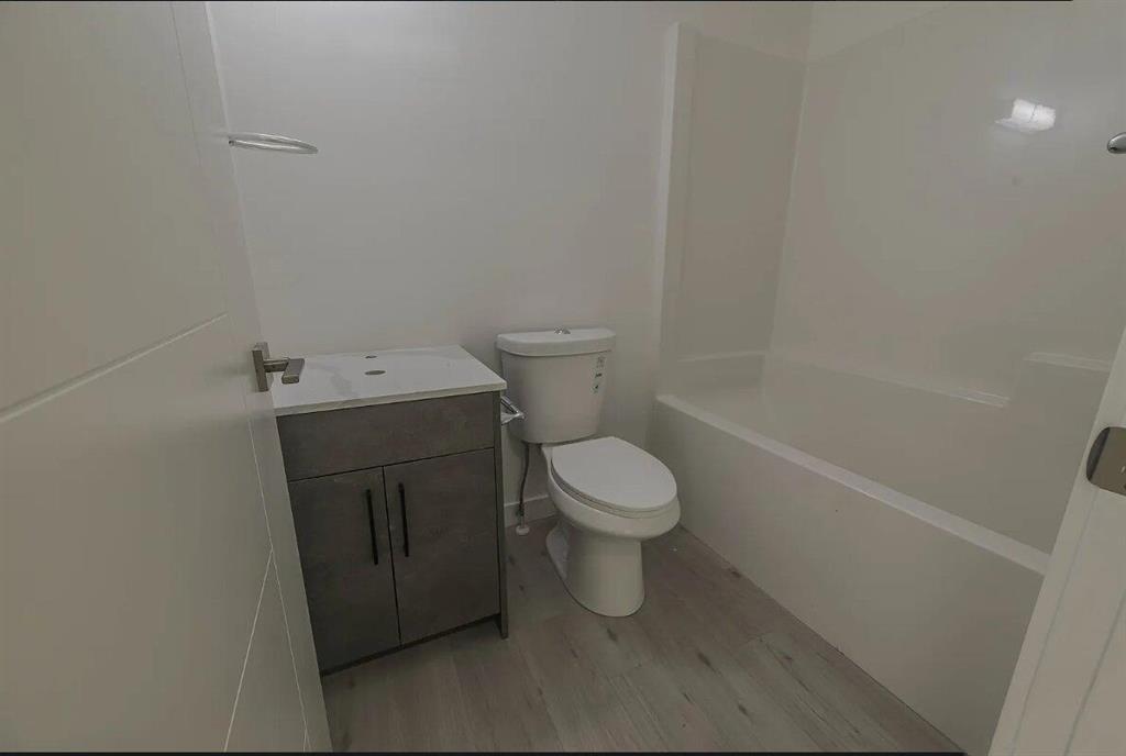 120 Bristol Avenue, Winnipeg, Manitoba  R2H 2R4 - Photo 18 - 202623992