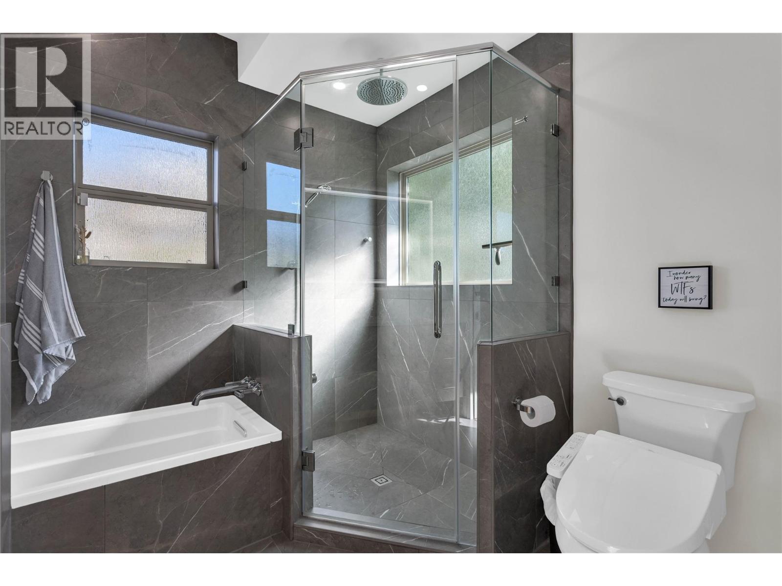 1113 Mt Fosthall Drive, Vernon, British Columbia  V1B 3Z3 - Photo 25 - 10401324
