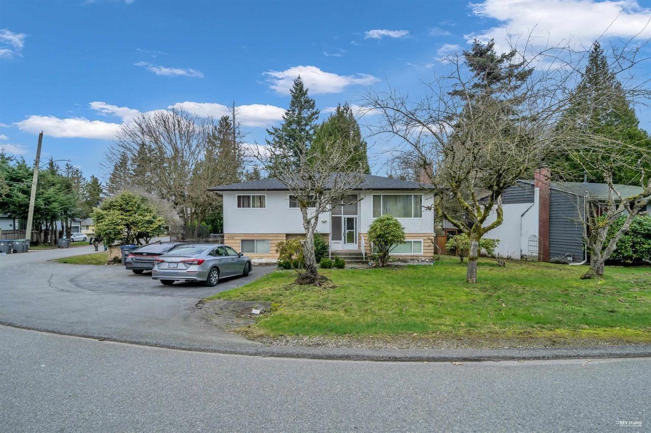 12521 GROVE CRESCENT, Surrey, British Columbia