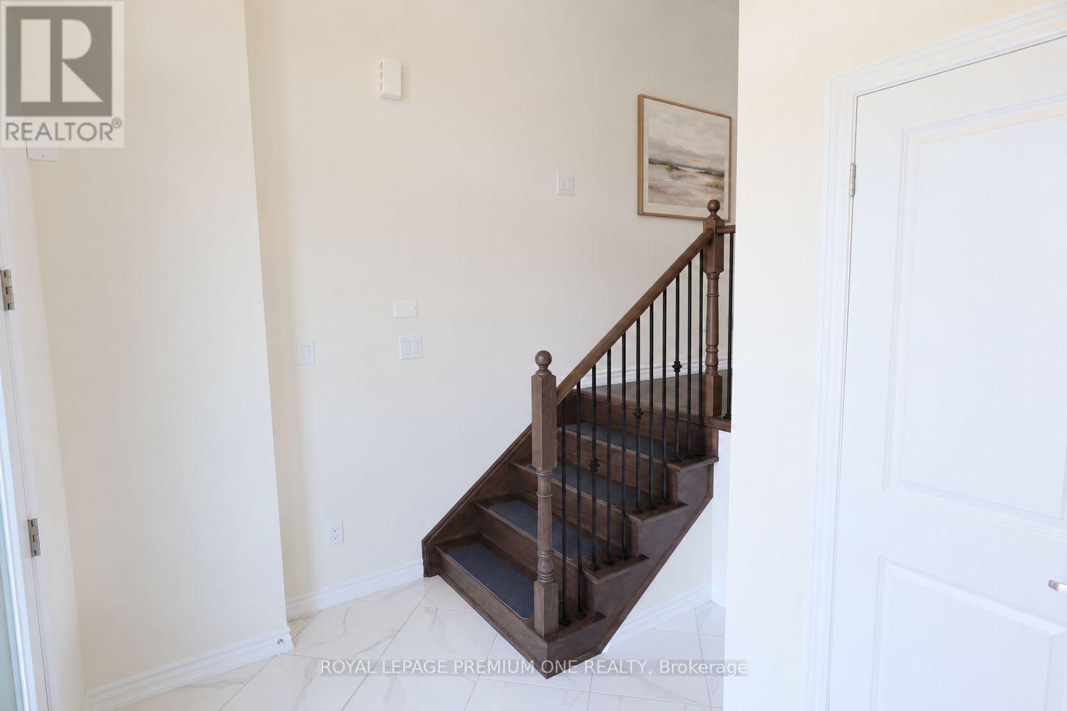 13 Simona Avenue, Wasaga Beach, Ontario  L9Z 0L5 - Photo 2 - S13761134
