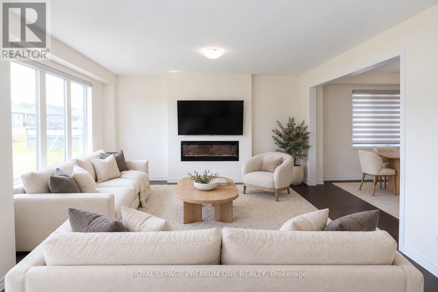 13 Simona Avenue, Wasaga Beach, Ontario  L9Z 0L5 - Photo 6 - S13761134