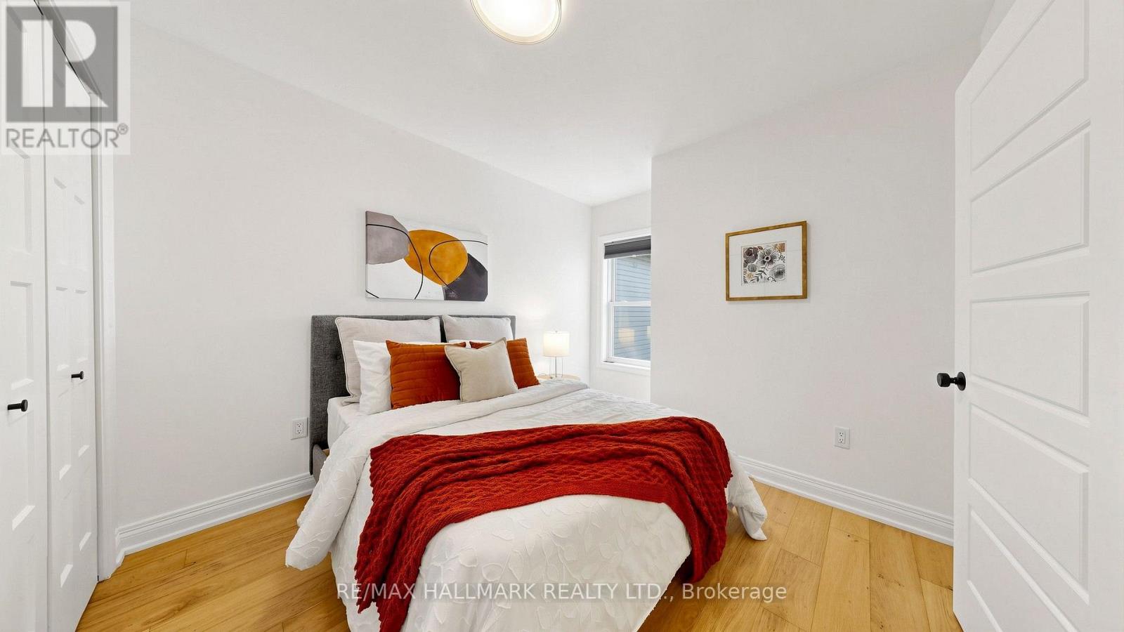 82 Caroline Avenue, Toronto, Ontario  M4M 2X7 - Photo 16 - E13821934
