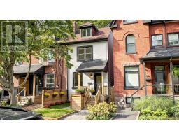 82 CAROLINE AVENUE, Toronto, Ontario
