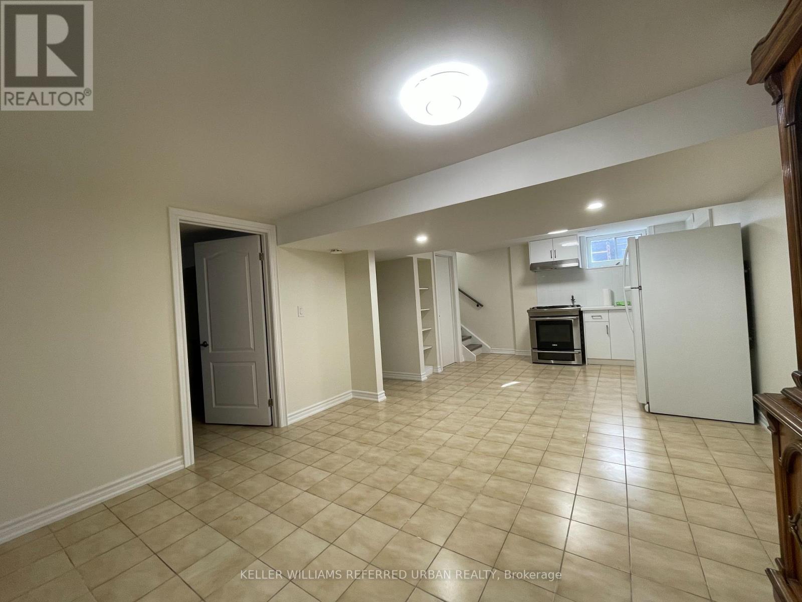 Bsmt - 384 Maple Leaf Drive, Toronto, Ontario  M6L 1P6 - Photo 3 - W13821916