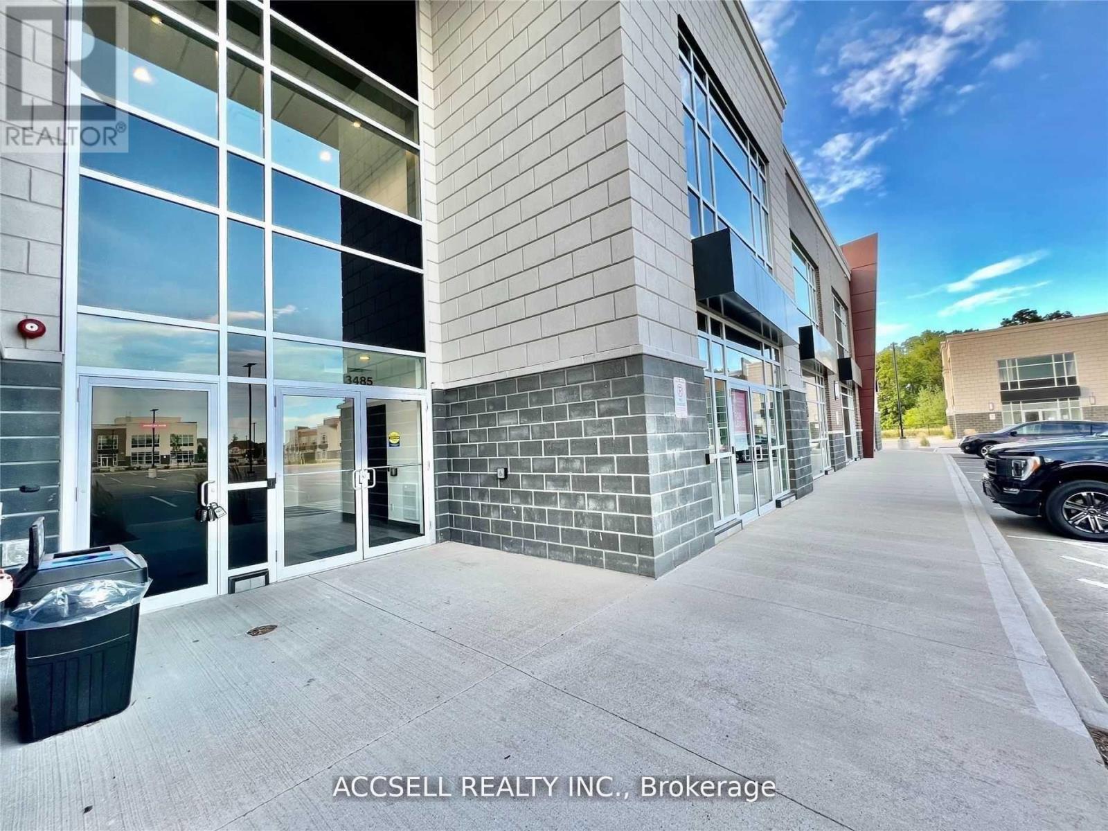 213 - 3485 Rebecca Street, Oakville, Ontario  L6L 6X9 - Photo 13 - W13821932