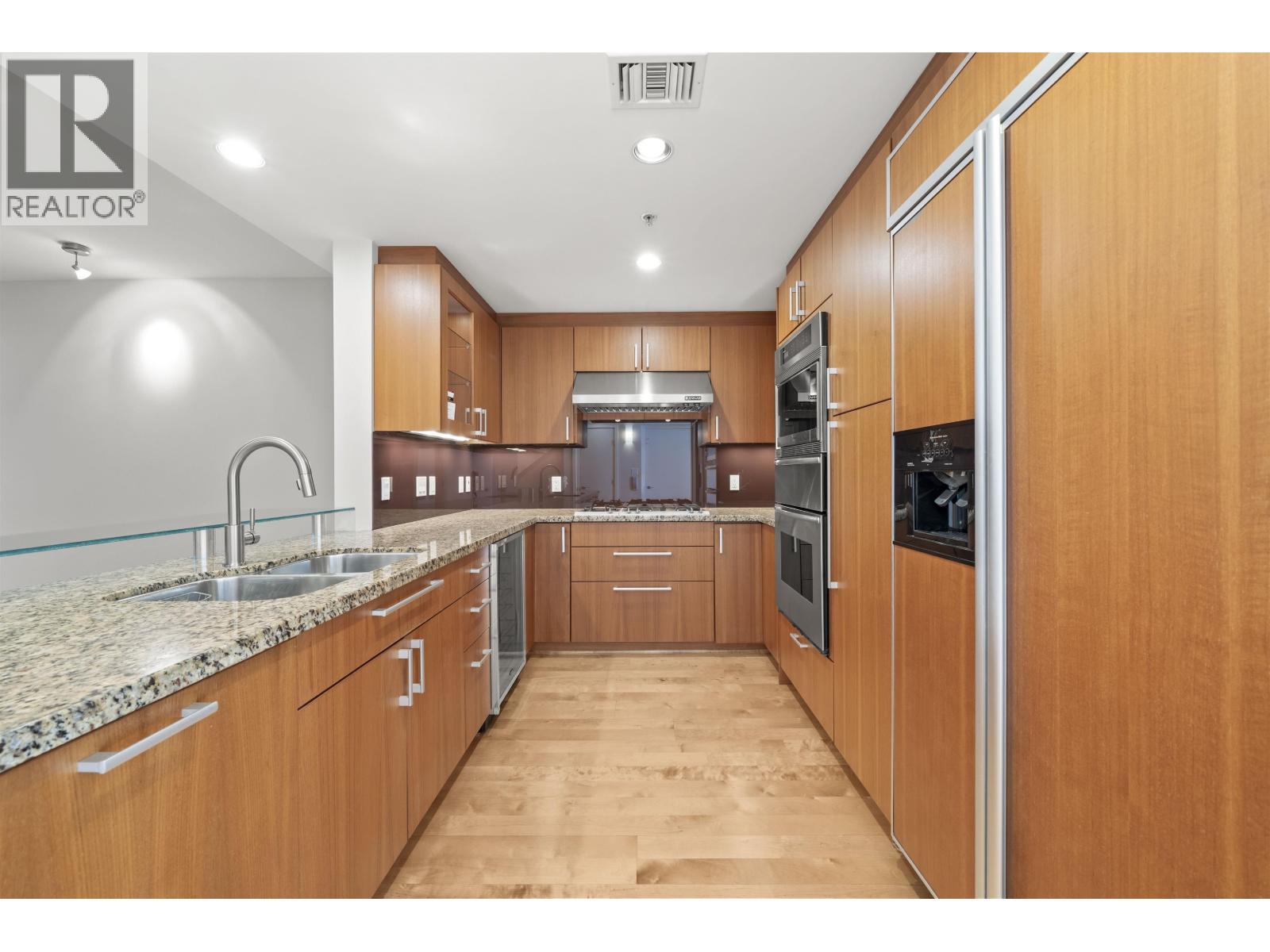 Th19 1281 W Cordova Street, Vancouver, British Columbia  V6C 3R5 - Photo 10 - R3168832