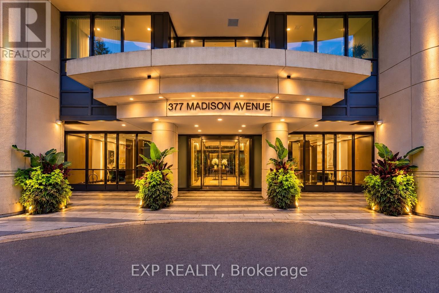 216 - 377 Madison Avenue, Toronto, Ontario  M4V 3E1 - Photo 2 - C13821978
