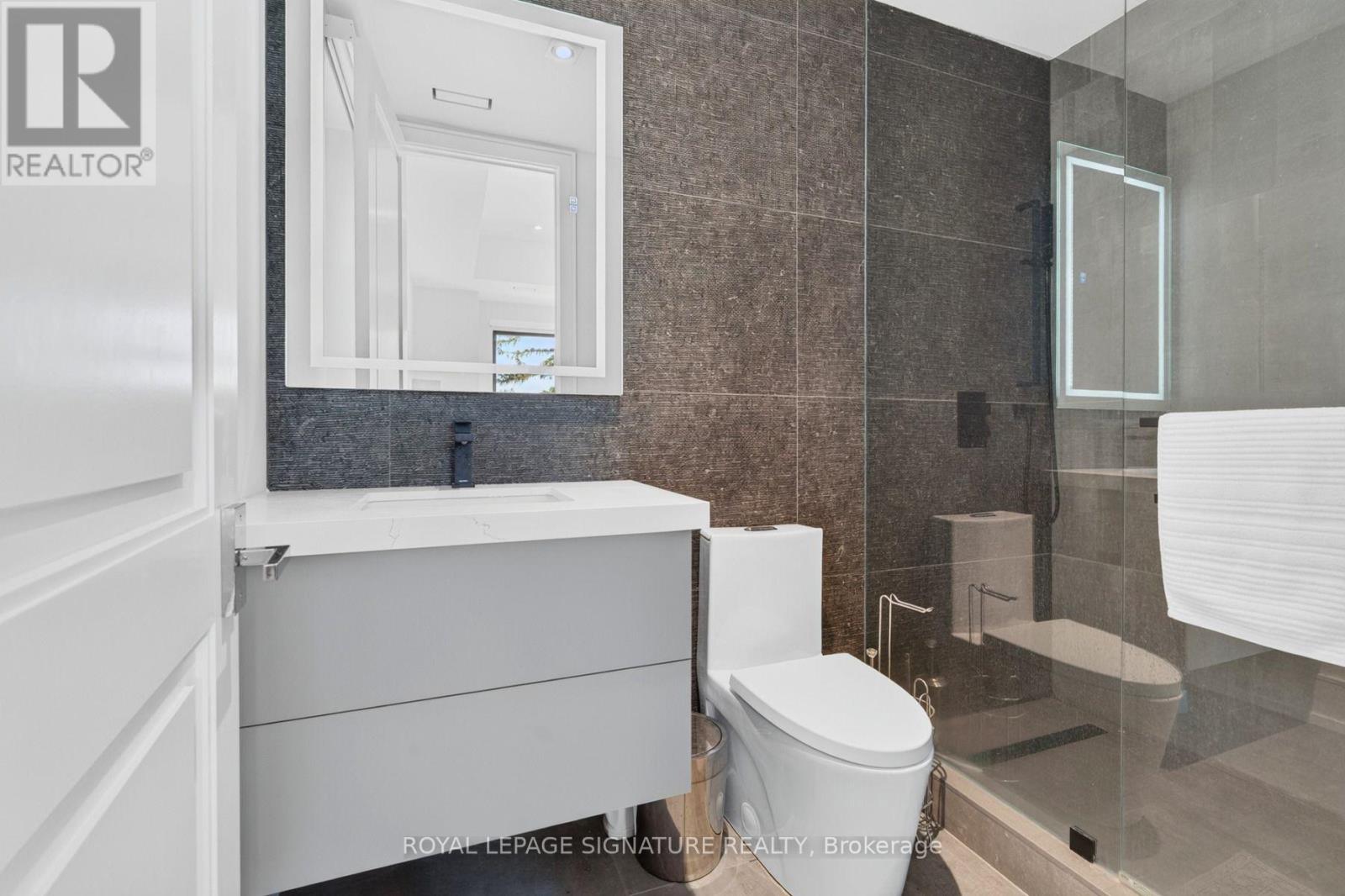 257 Lawrence Avenue E, Toronto, Ontario  M4N 1T6 - Photo 30 - C13821986