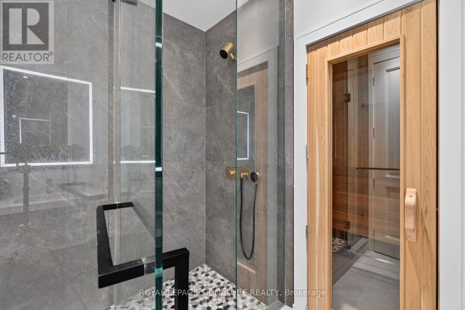 257 Lawrence Avenue E, Toronto, Ontario  M4N 1T6 - Photo 36 - C13821986
