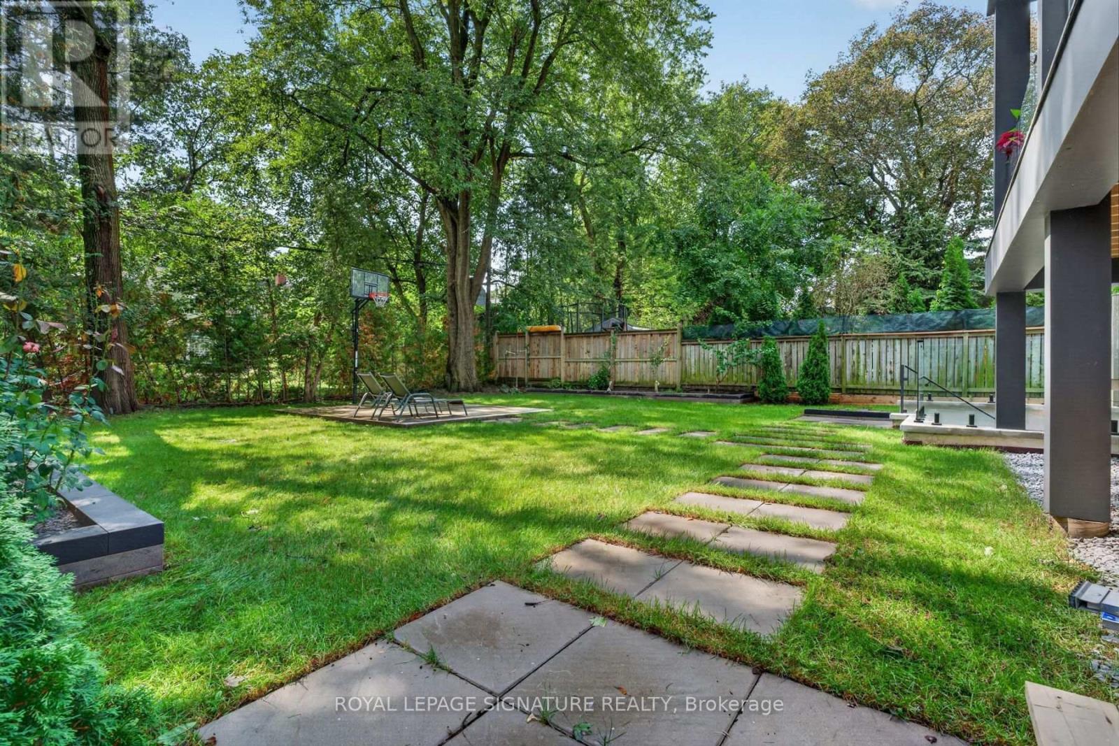 257 Lawrence Avenue E, Toronto, Ontario  M4N 1T6 - Photo 41 - C13821986