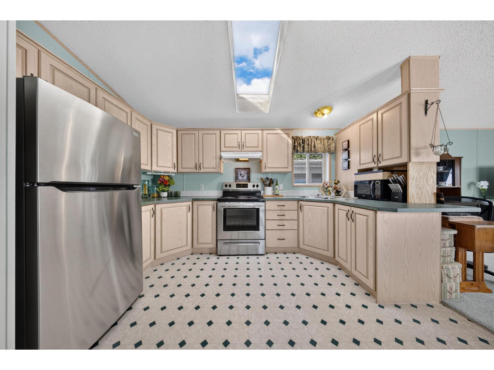 15 44565 Monte Vista Drive, Sardis South, Chilliwack, British Columbia V2R 5Y4 - Photo 3 - R3166027