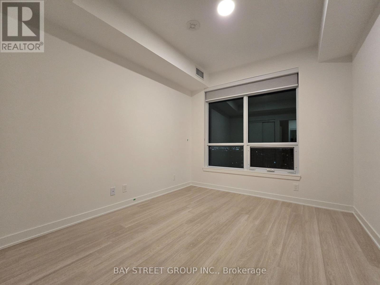 1806 - 50 Upper Mall Way, Vaughan, Ontario  L4J 0L8 - Photo 3 - N13821956