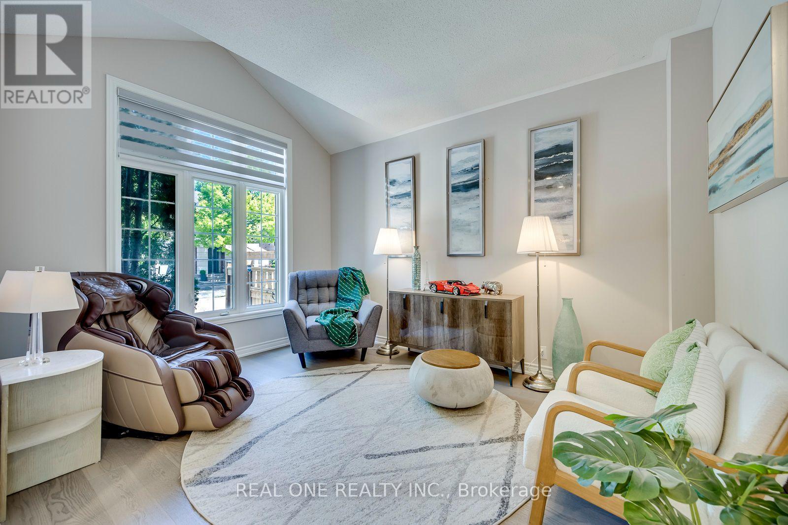 238 Nautical Boulevard, Oakville, Ontario  L6L 0B9 - Photo 5 - W13821976