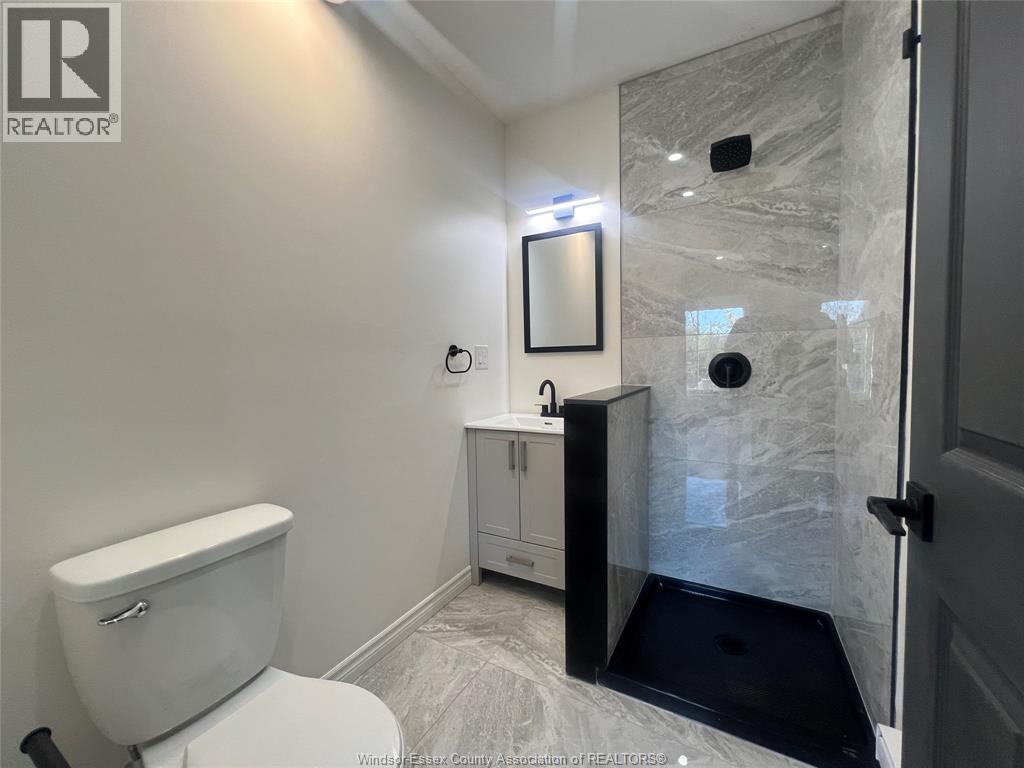 429 Wyandotte Unit# Lower, Windsor, Ontario  N9A 5X5 - Photo 6 - 26017636