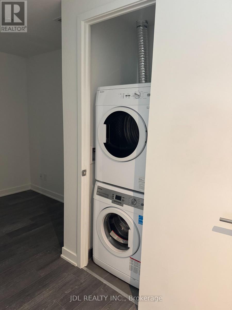 Unit 1912 - 185 Roehampton Avenue, Toronto, Ontario  M4P 0C6 - Photo 10 - C13822008