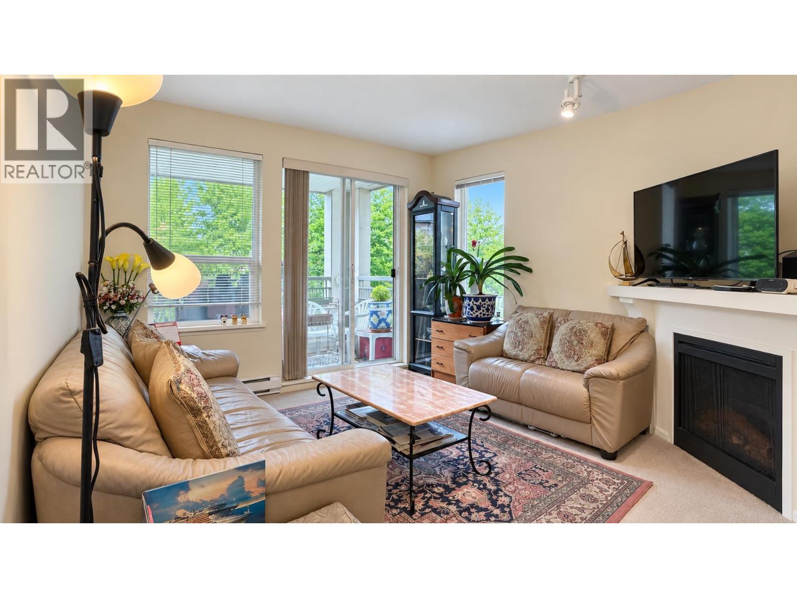203 9200 Ferndale Road, Richmond, British Columbia  V6Y 4L2 - Photo 3 - R3169087