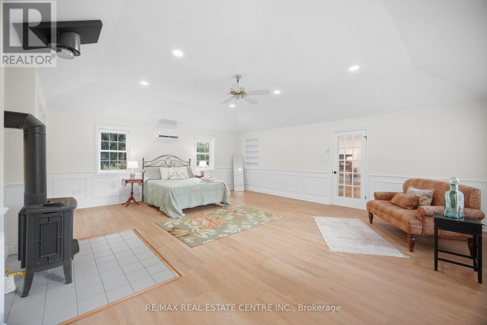 10245 Old Pine Crest Road, Brampton, Ontario  L0P 1K0 - Photo 18 - W13822020
