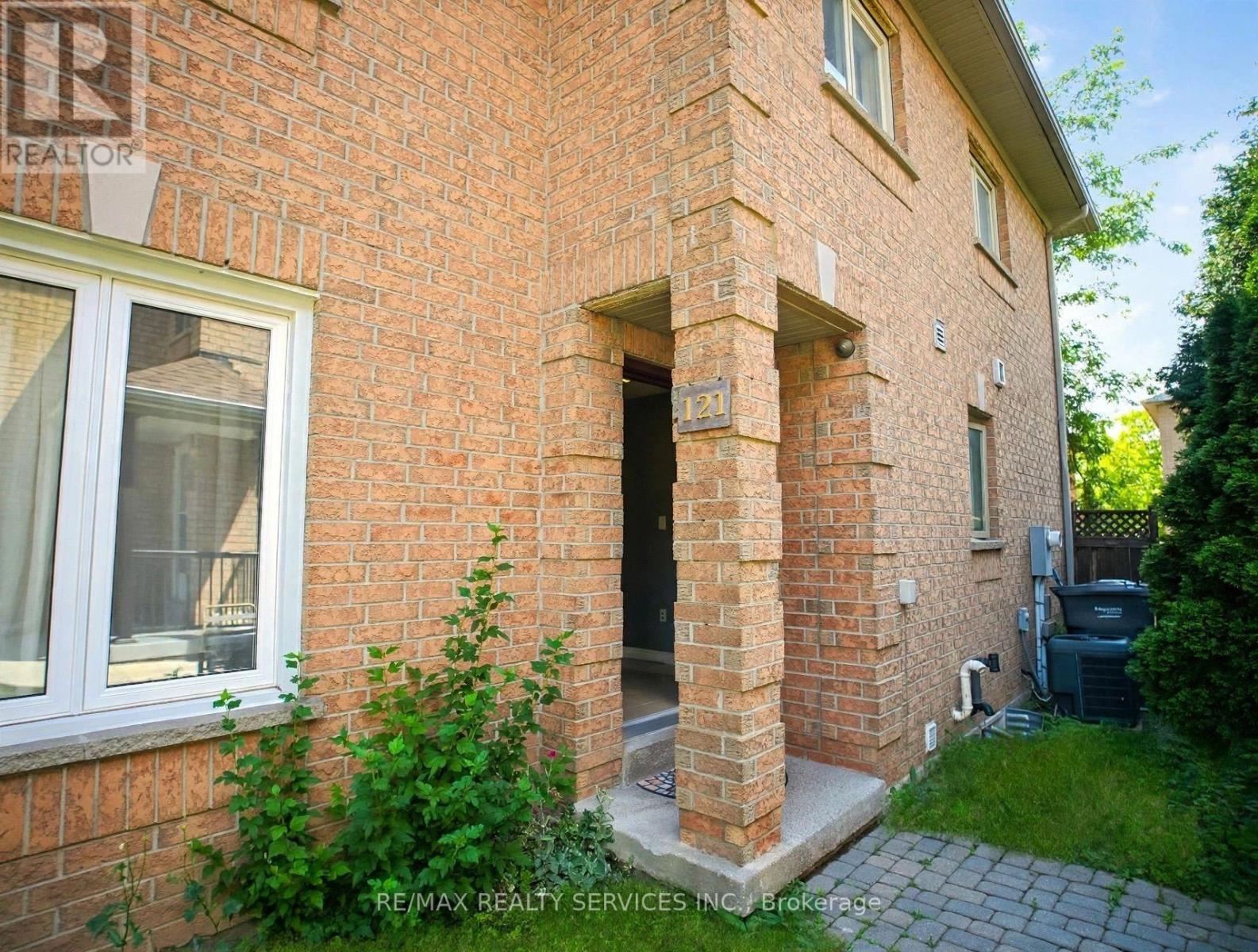 121 Pressed Brick Drive, Brampton, Ontario  L6V 4K5 - Photo 30 - W13816676