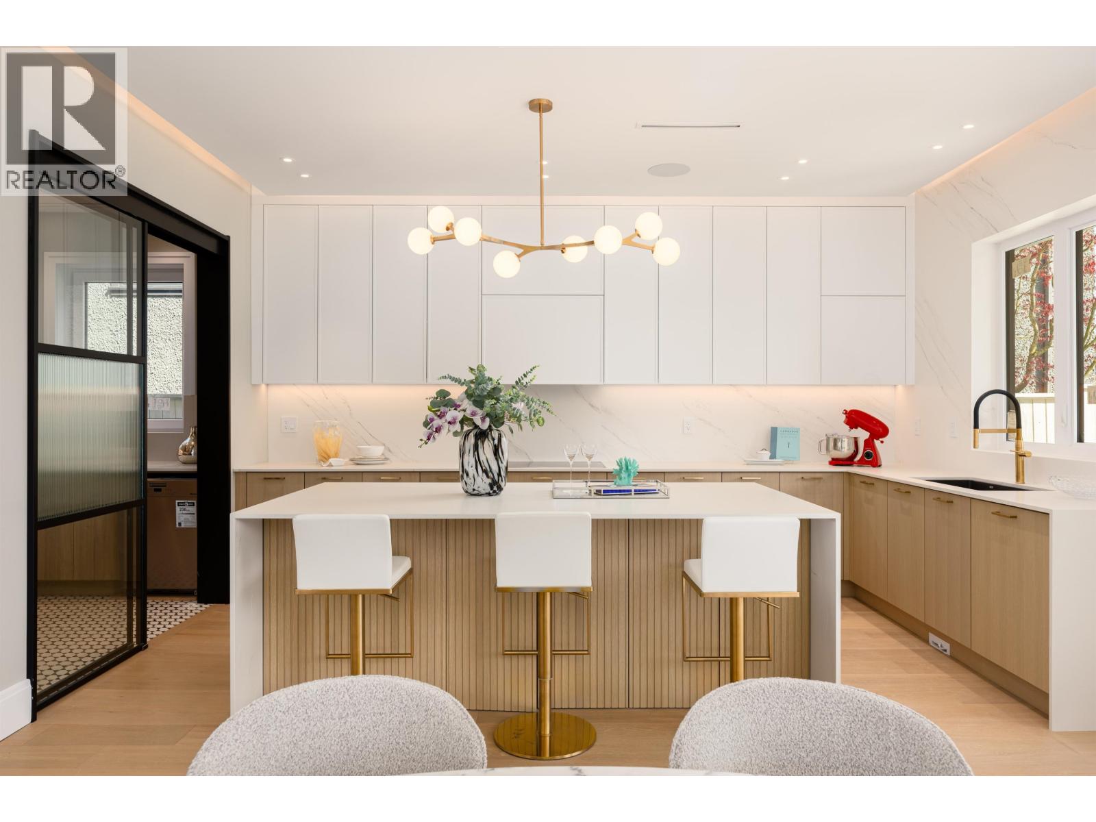6120 Maple Road, Richmond, British Columbia  V7E 1G5 - Photo 11 - R3163079