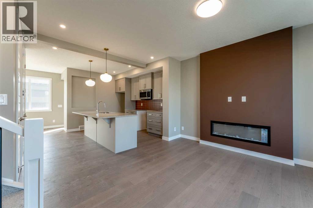 279 Waterford Heights, Chestermere, Alberta  T1X 3B6 - Photo 3 - A2326697