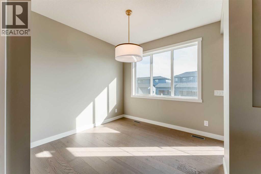 279 Waterford Heights, Chestermere, Alberta  T1X 3B6 - Photo 6 - A2326697