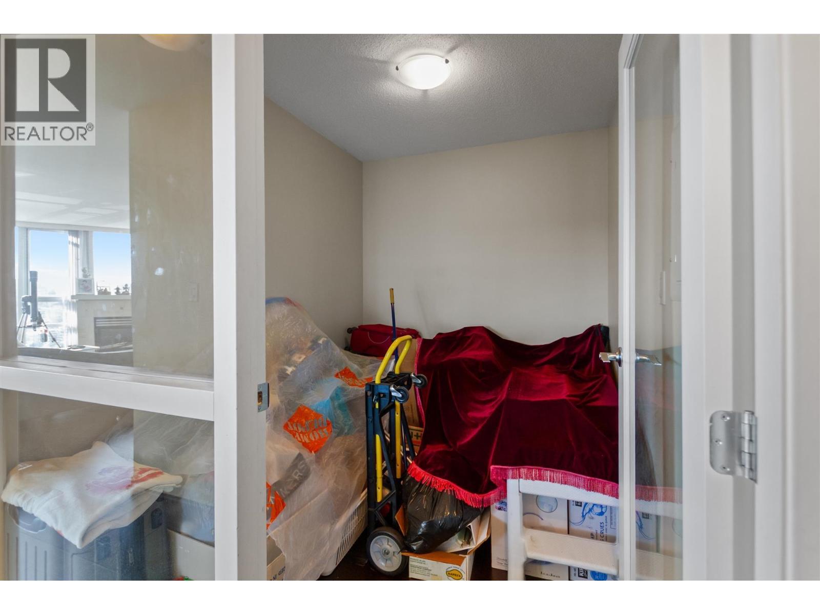 2306 1033 Marinaside Crescent, Vancouver, British Columbia  V6Z 3A3 - Photo 11 - R3167096