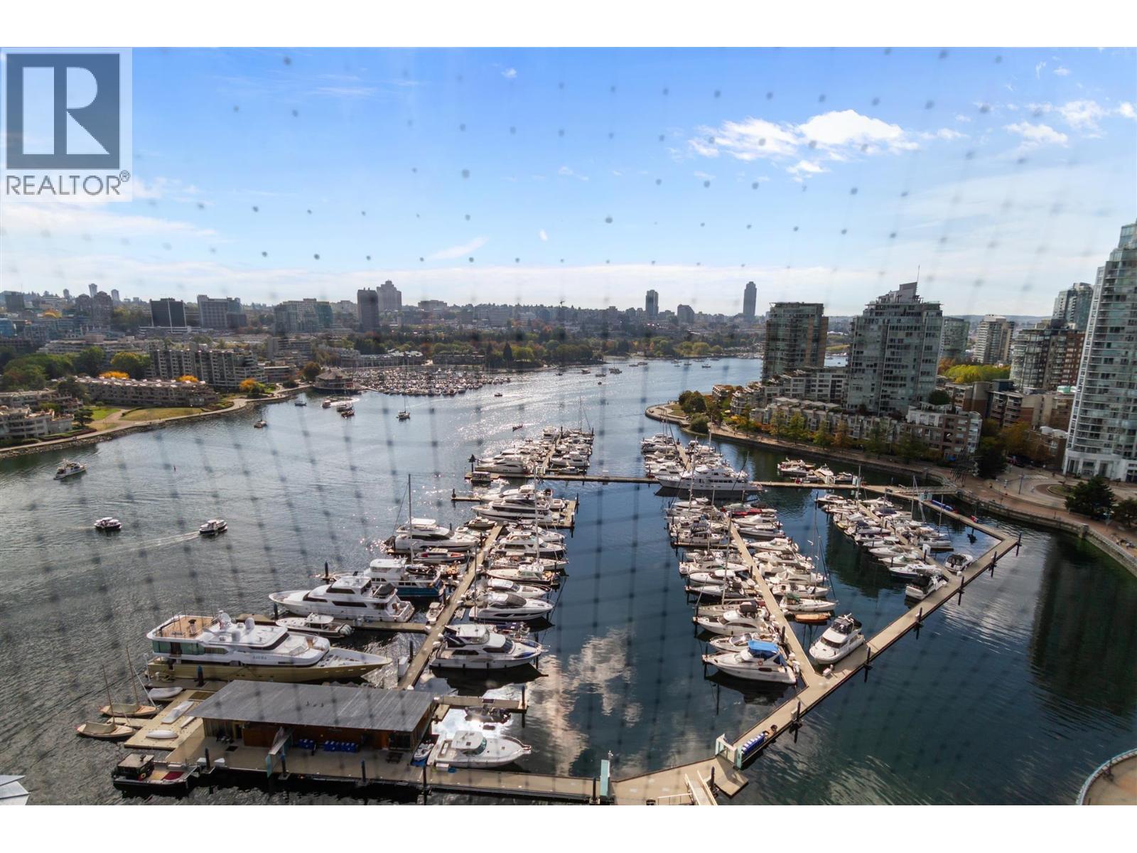 2306 1033 Marinaside Crescent, Vancouver, British Columbia  V6Z 3A3 - Photo 2 - R3167096