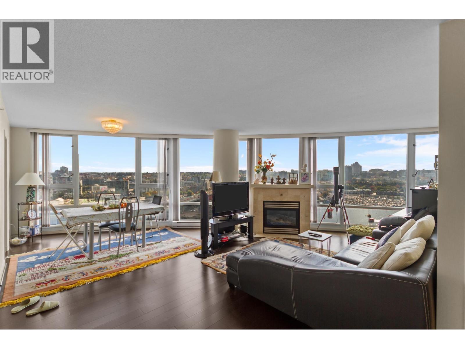 2306 1033 Marinaside Crescent, Vancouver, British Columbia  V6Z 3A3 - Photo 4 - R3167096
