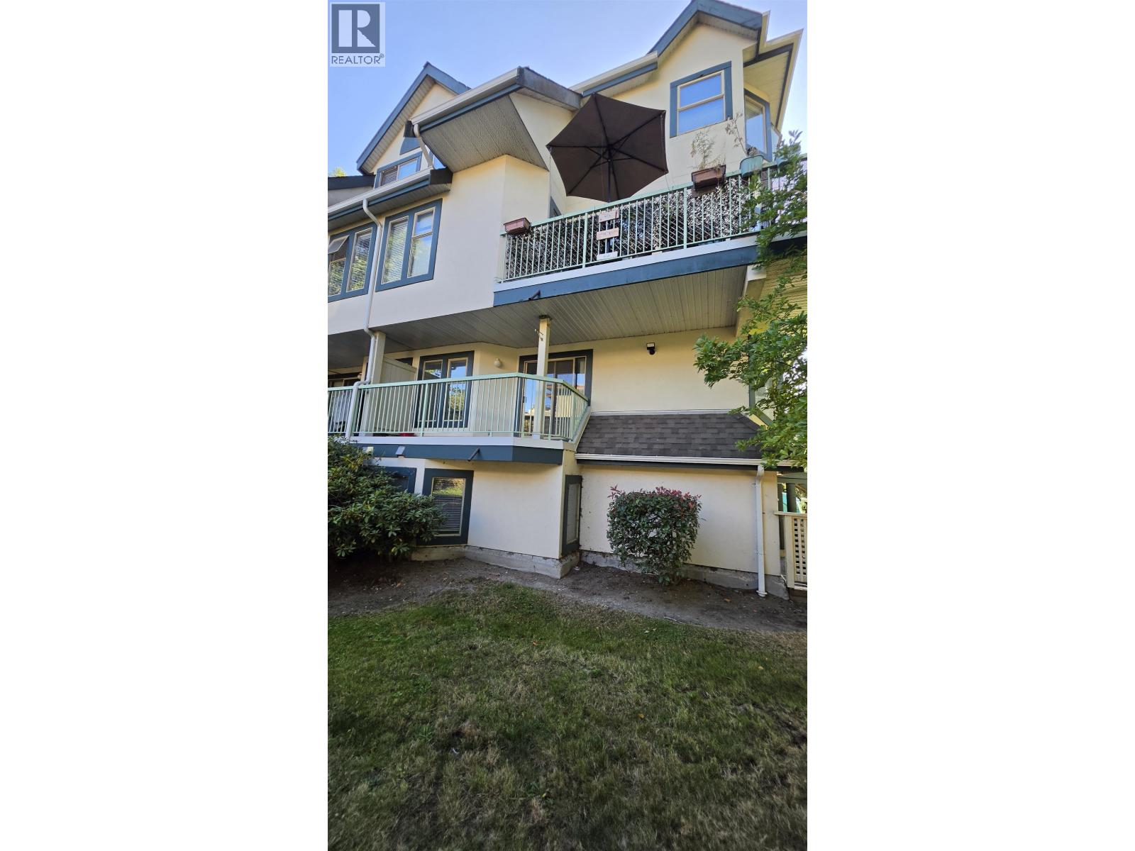 27 7520 18TH STREET, Burnaby, British Columbia