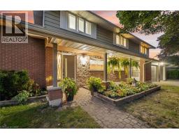 19 CHRISTINE Crescent, Kitchener, Ontario