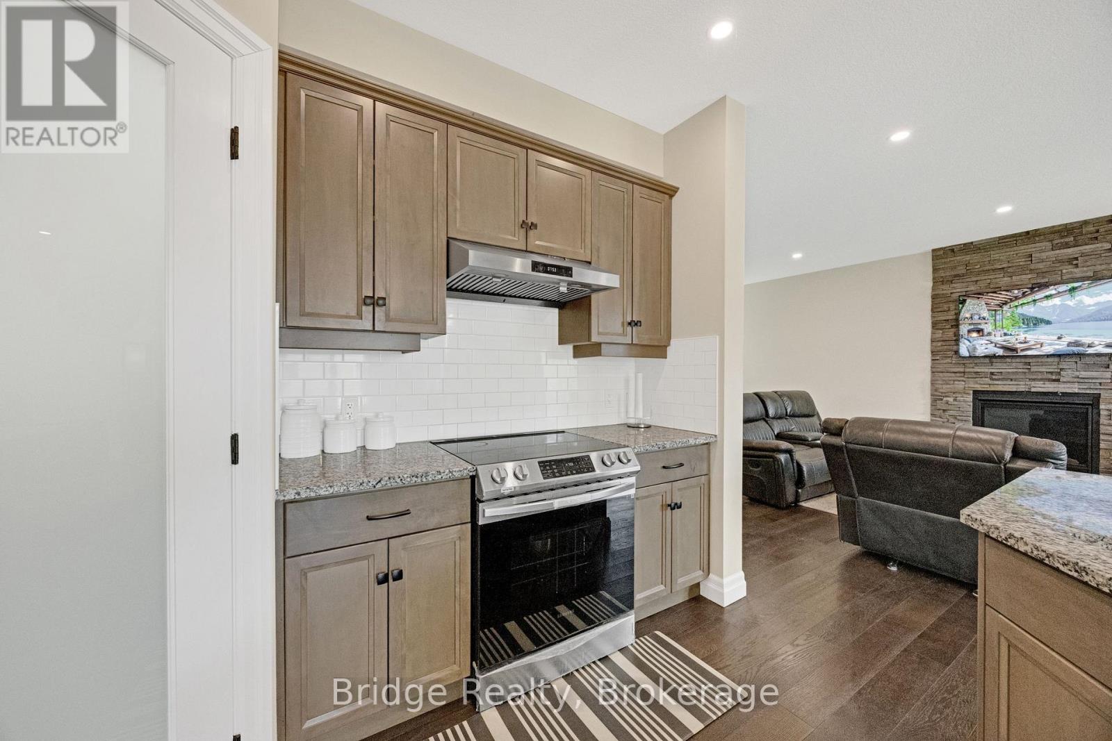 256 Tamarack Boulevard, Woodstock (Woodstock - North), Ontario  N4S 0E2 - Photo 20 - X13822048