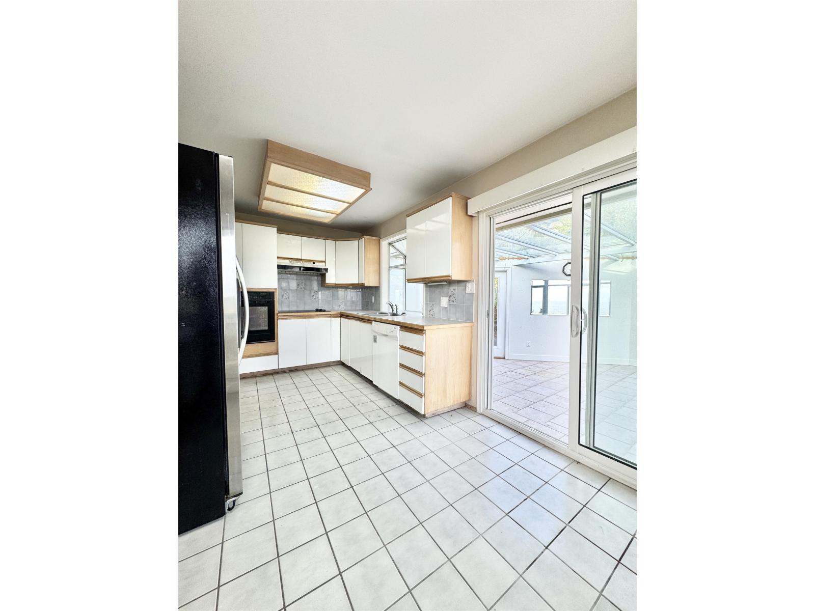 14xxx Marine Drive, White Rock, British Columbia  V4B 1B2 - Photo 8 - R3169152