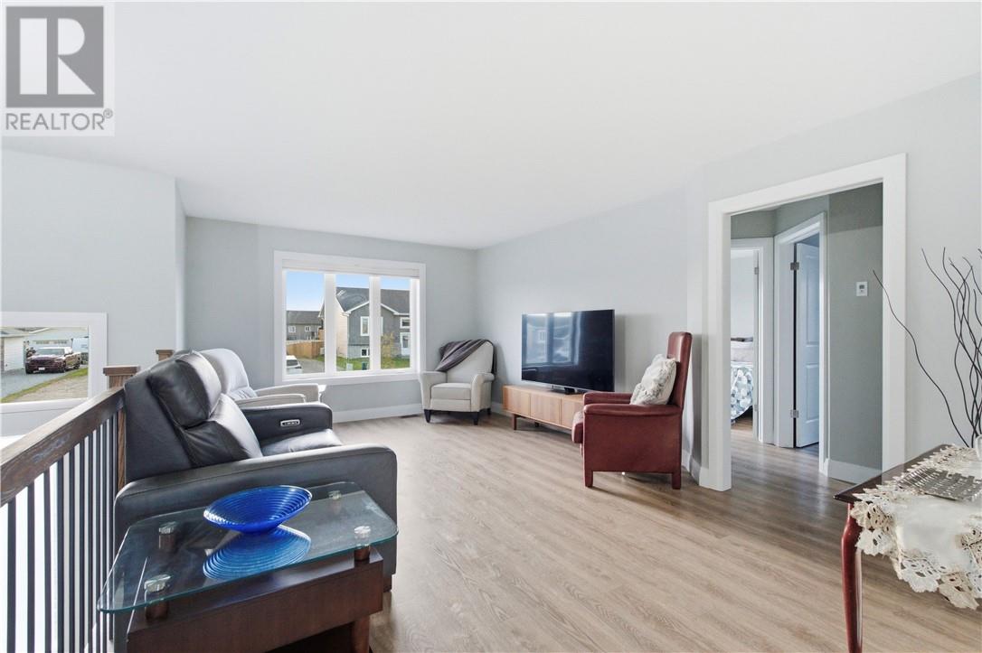 4355 Larocque Avenue, Val Caron, Ontario  P3P 1R3 - Photo 11 - 2130551