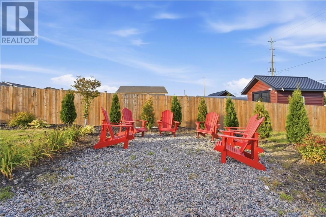 4355 Larocque Avenue, Val Caron, Ontario  P3P 1R3 - Photo 25 - 2130551