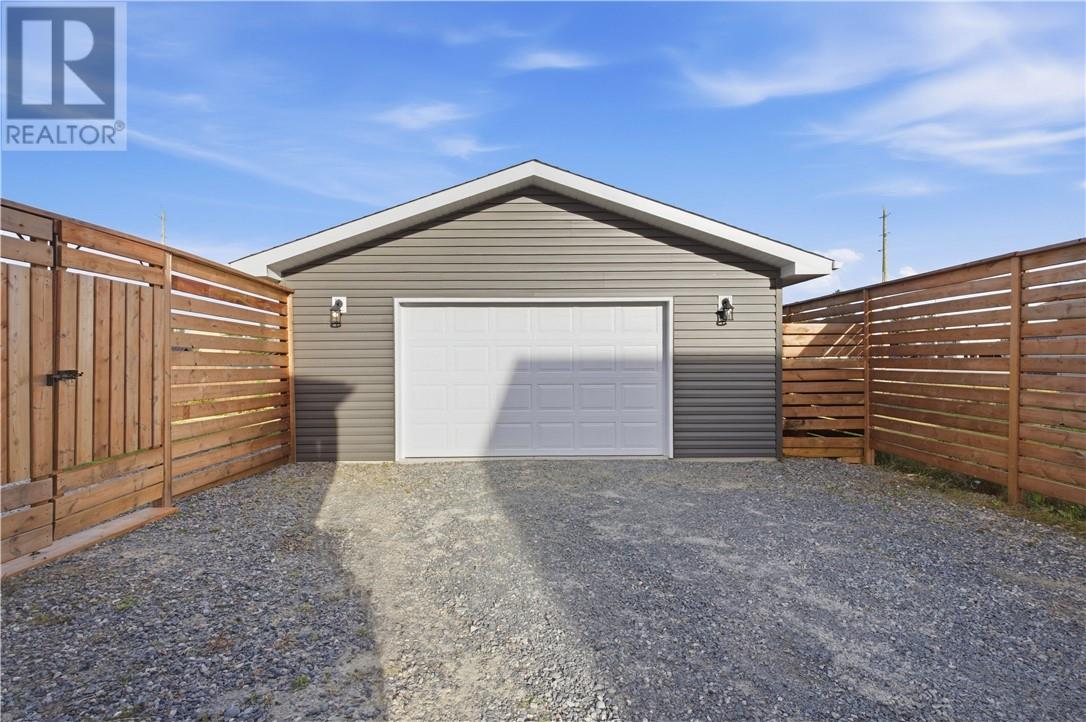 4355 Larocque Avenue, Val Caron, Ontario  P3P 1R3 - Photo 28 - 2130551