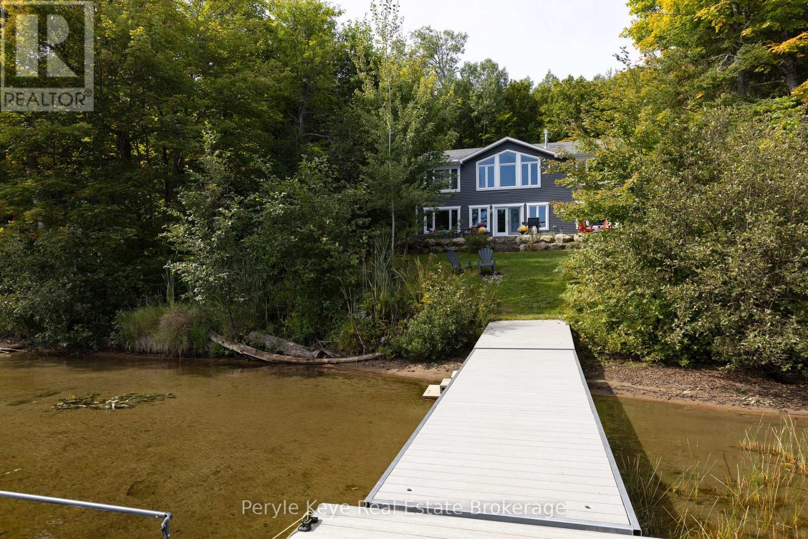 1054 Inawendawin Road, Lake Of Bays, Ontario  P0B 1A0 - Photo 3 - X13822116