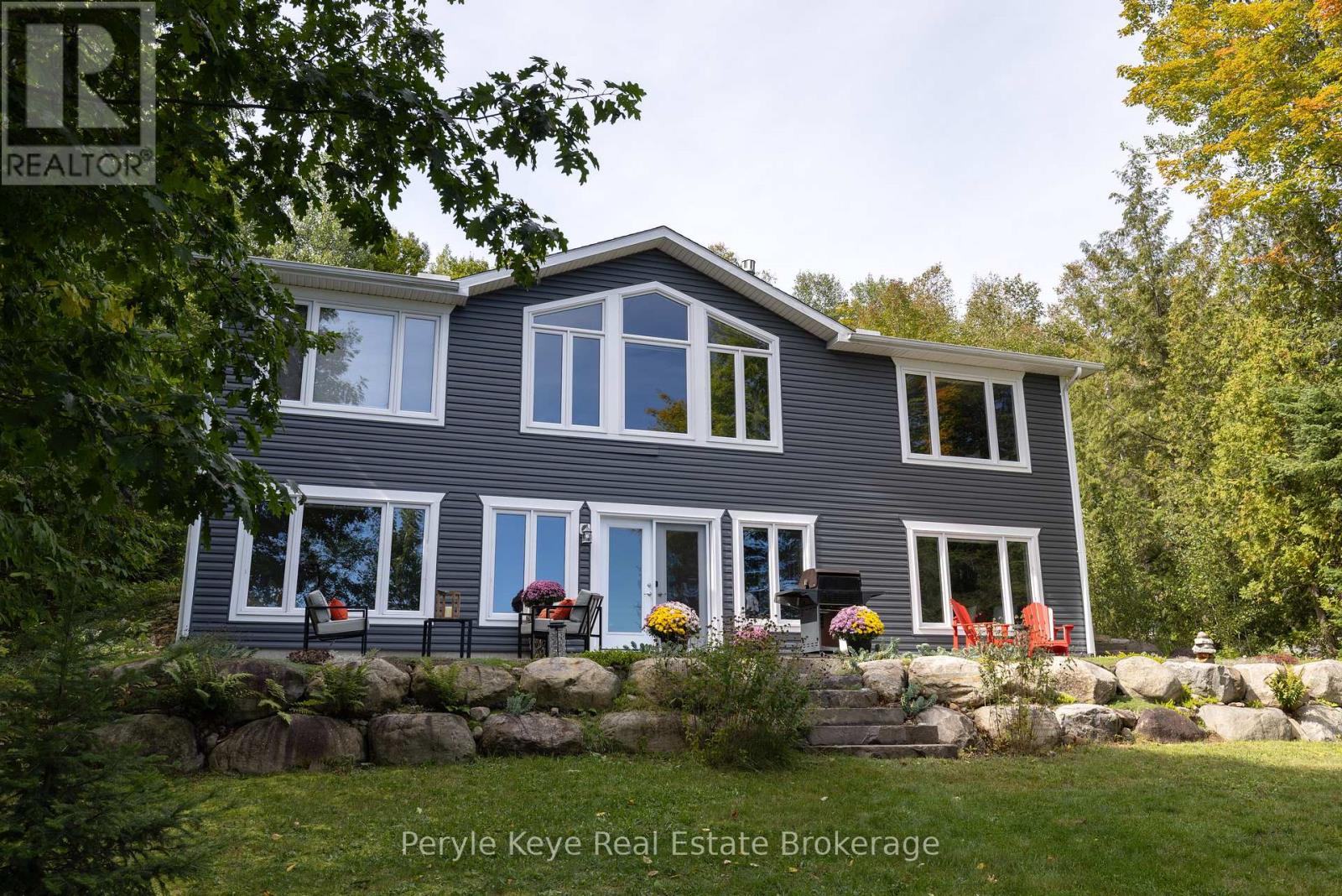 1054 Inawendawin Road, Lake Of Bays, Ontario  P0B 1A0 - Photo 6 - X13822116